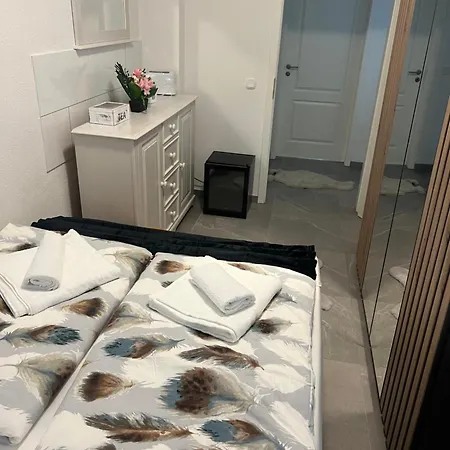 Apartment In Duisburg, Altstadt *